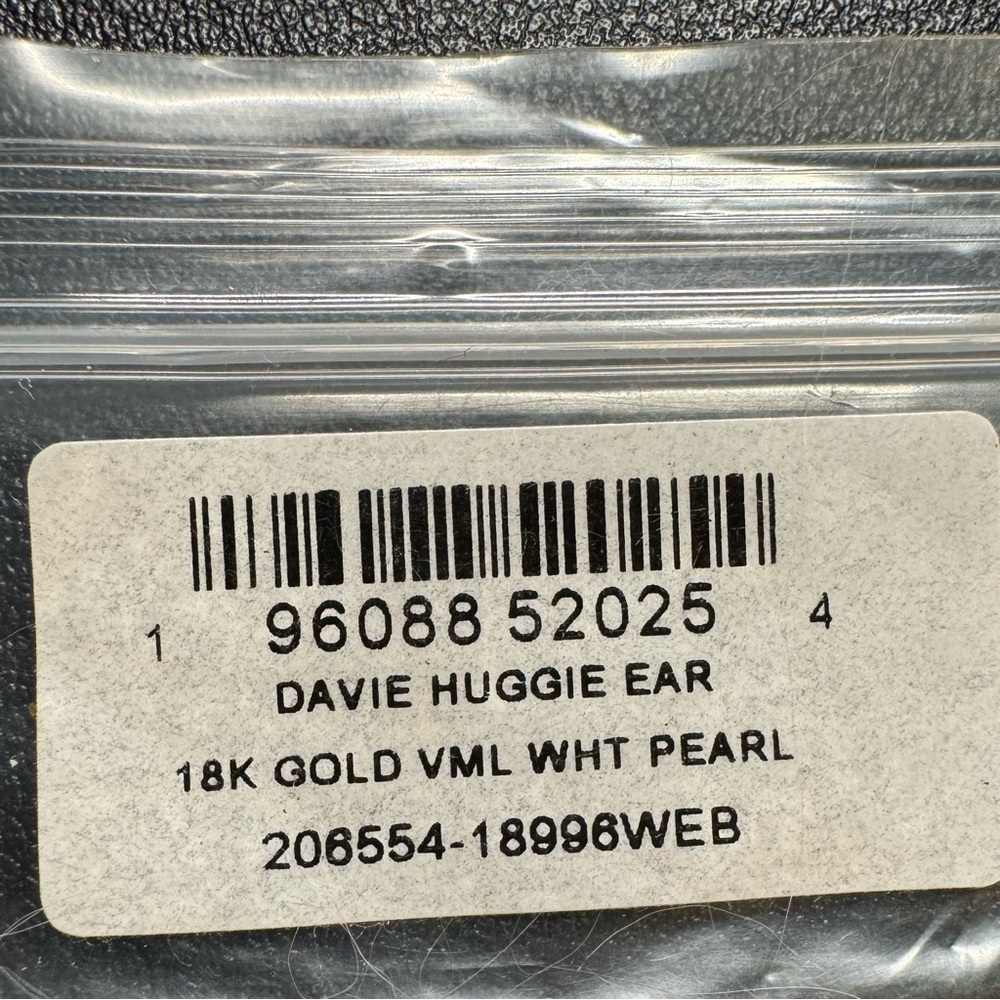 Kendra Scott 18K Gold Vermeil Pearl Huggie Earrings - Picture 6 of 6